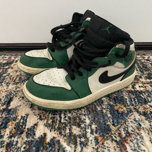 boys nike air jordan